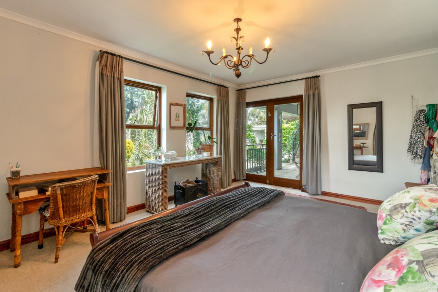 5 Bedroom Property for Sale in Fairview Heights Western Cape